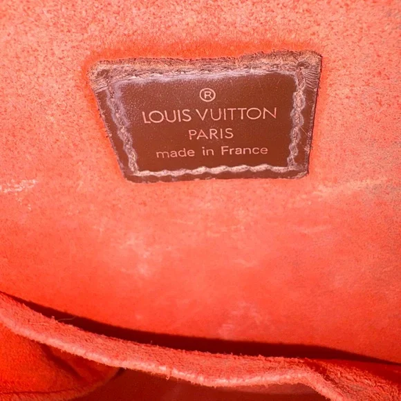 Louis Vuitton red Interior Leather Bag some corner damage - Picture 2 of 15